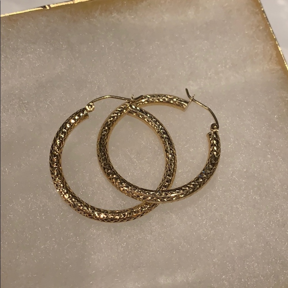 New 14k Yellow Gold Hoop Earrings 30mm - Picture 4 of 16